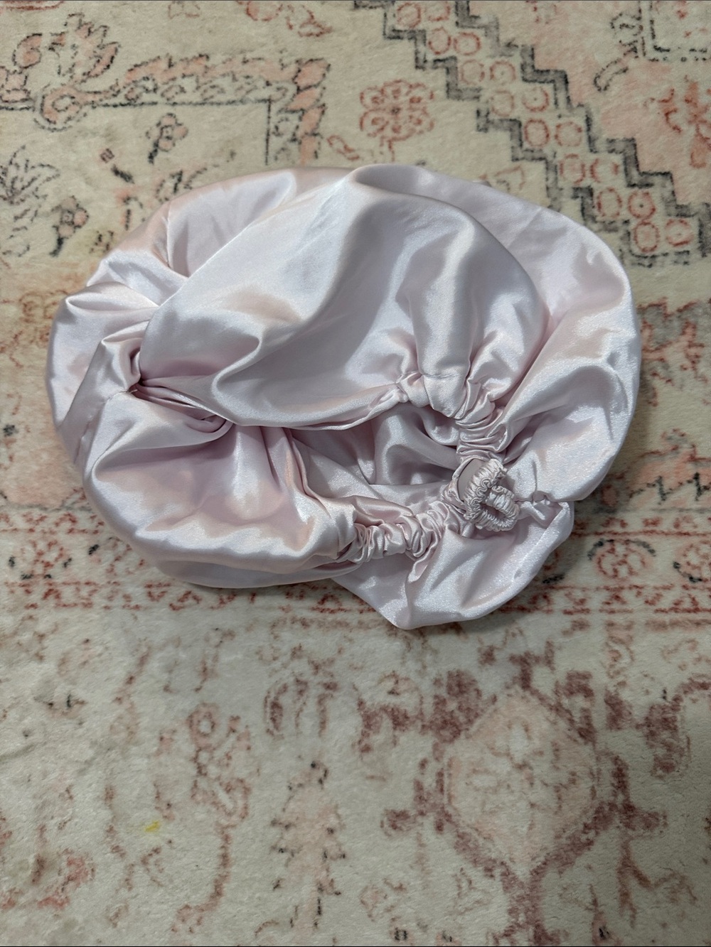 Source Unknown Satin Sleep Bonnet in Light Pink